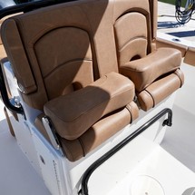 Sea Ray hunt ultra 211