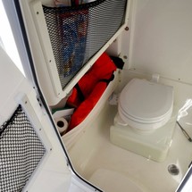 Sea Ray hunt ultra 211