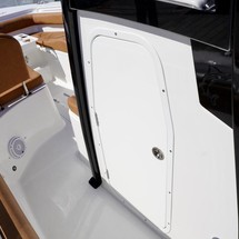 Sea Ray hunt ultra 211