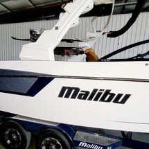 Malibu Wakesetter 24 MXZ