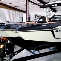 Malibu Wakesetter 24 MXZ
