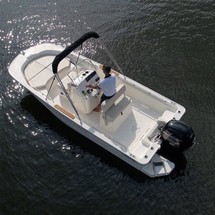 Boston Whaler 170 Montauk