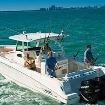 Boston Whaler 380 Outrage