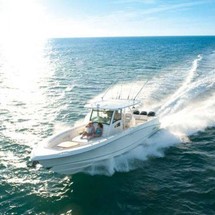 Boston Whaler 380 Outrage