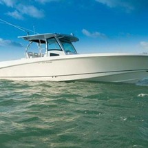 Boston Whaler 380 Outrage