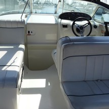 Sea Ray 240 Sundancer