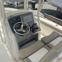 Stingray 236 СС