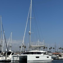 Fountaine Pajot Astrea 42