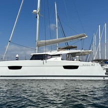Fountaine Pajot Astrea 42