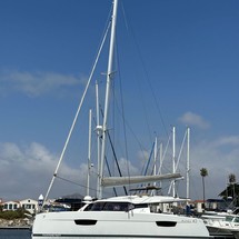Fountaine Pajot Astrea 42
