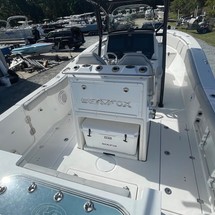 288 Sea Fox Commander