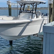 288 Sea Fox Commander