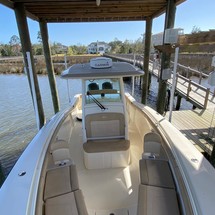 Scout Boats 320 LXF