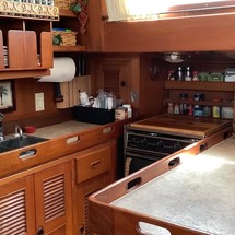 Transpacific marine co ltd transpac eagle 32 pilothouse