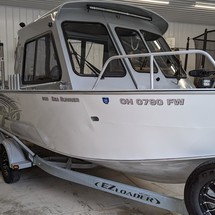 Hewescraft 210 sea runner et