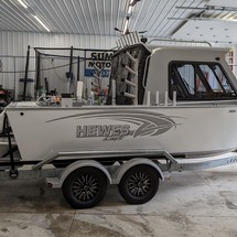 Hewescraft 210 sea runner et