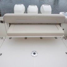 Boston Whaler 345 Conquest