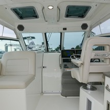 Boston Whaler 345 Conquest