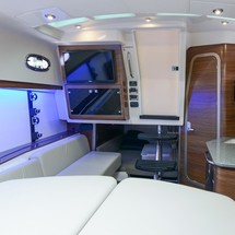 Boston Whaler 345 Conquest