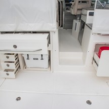 Boston Whaler 345 Conquest