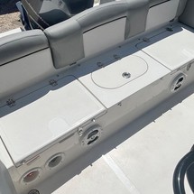 Nauticstar 2102 legacy