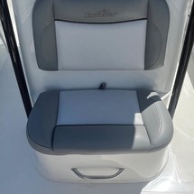 Nauticstar 2102 legacy