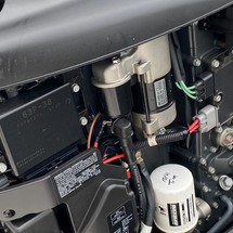 Pursuit 2870 center console