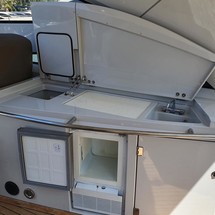 Sunseeker Portofino 53