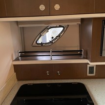 Sea Ray 330 Sundancer