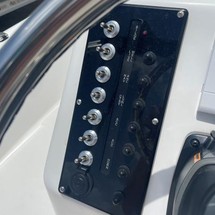 Sea Ray pro 208 bay
