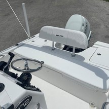 Sea Ray pro 208 bay