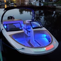 Sea Ray SPX 210 OB