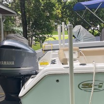 Sea Ray hunt ultra 211