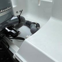 Sea Ray hunt ultra 211
