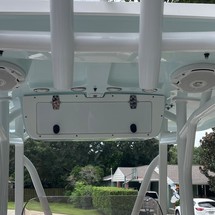 Sea Ray hunt ultra 211