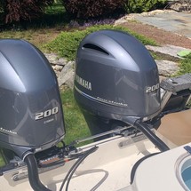 Cobia 217 center console