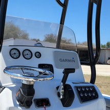 Nauticstar 231