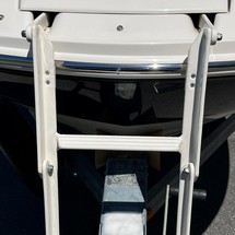 Sea Ray 200 Sundeck