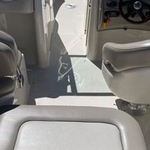 Sea Ray 200 Sundeck