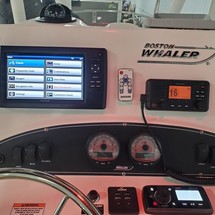 Boston Whaler 190 Outrage