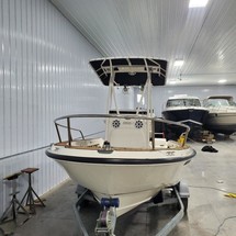Boston Whaler 190 Outrage