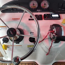Boston Whaler 190 Outrage