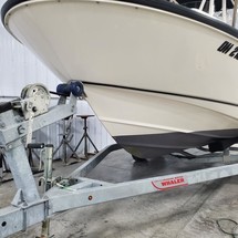 Boston Whaler 190 Outrage