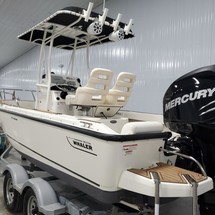 Boston Whaler 190 Outrage