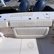 Grady-White Gulfstream 232