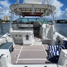 Glacier bay isle runner blue hull 2670