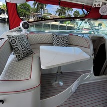 Glacier bay isle runner blue hull 2670