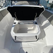 288 Sea Fox Commander