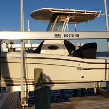 Grady-White 251 CE
