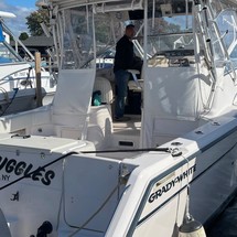 Grady-White Express 330